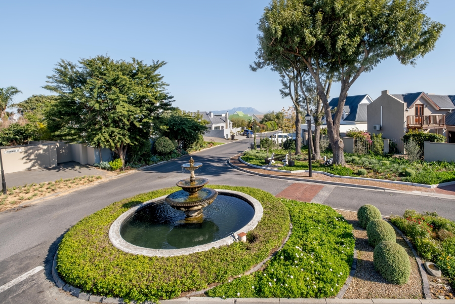 4 Bedroom Property for Sale in Zevendal Western Cape